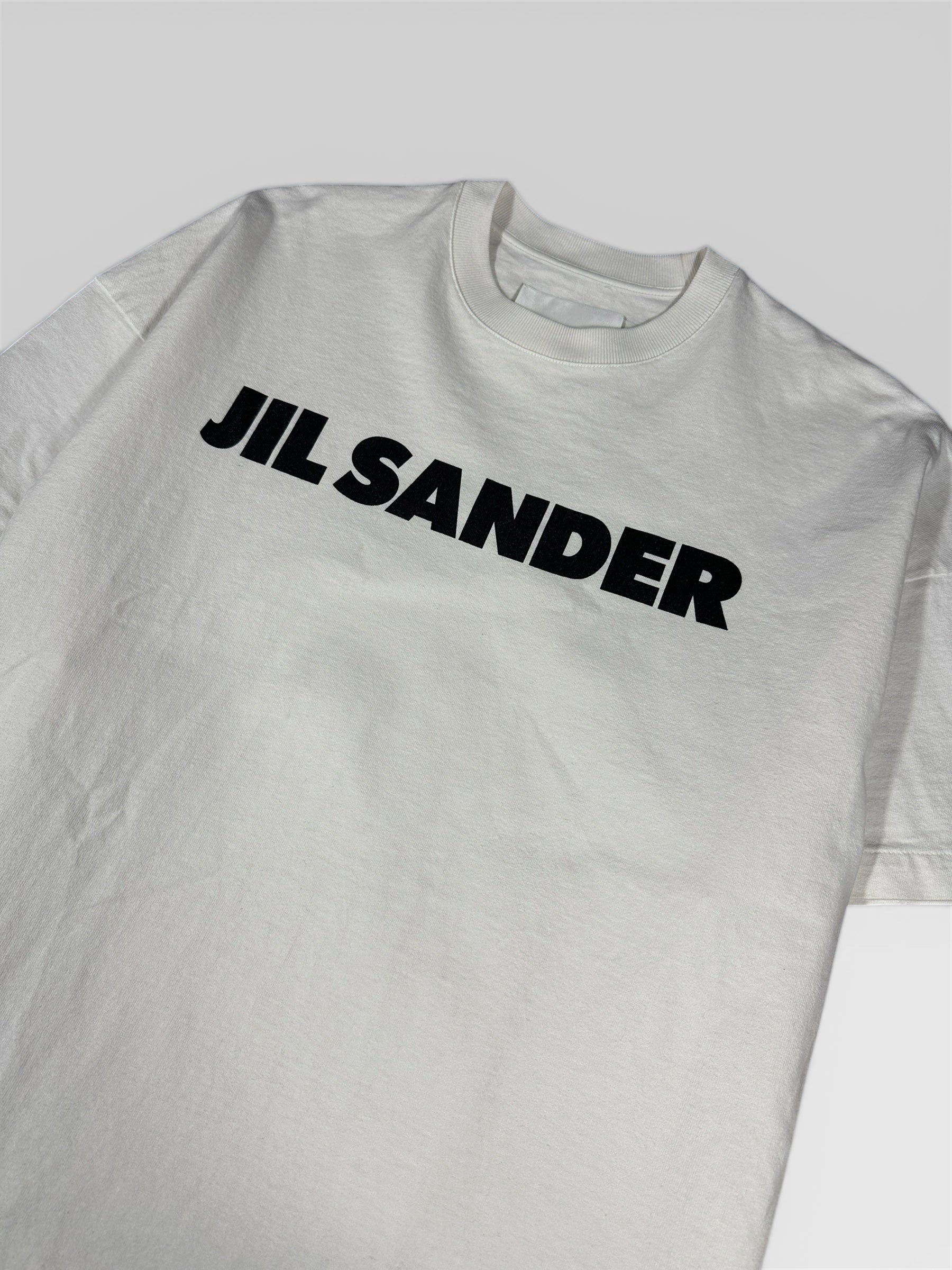 Jil Sander tee minimal branding detail — FashnLuxe