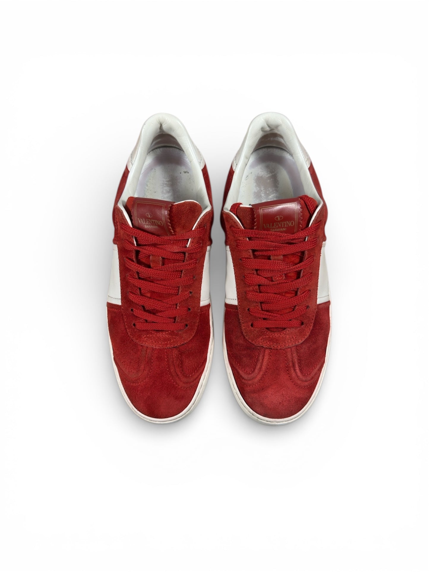 Valentino Flycrew VLTN logo detail — FashnLuxe