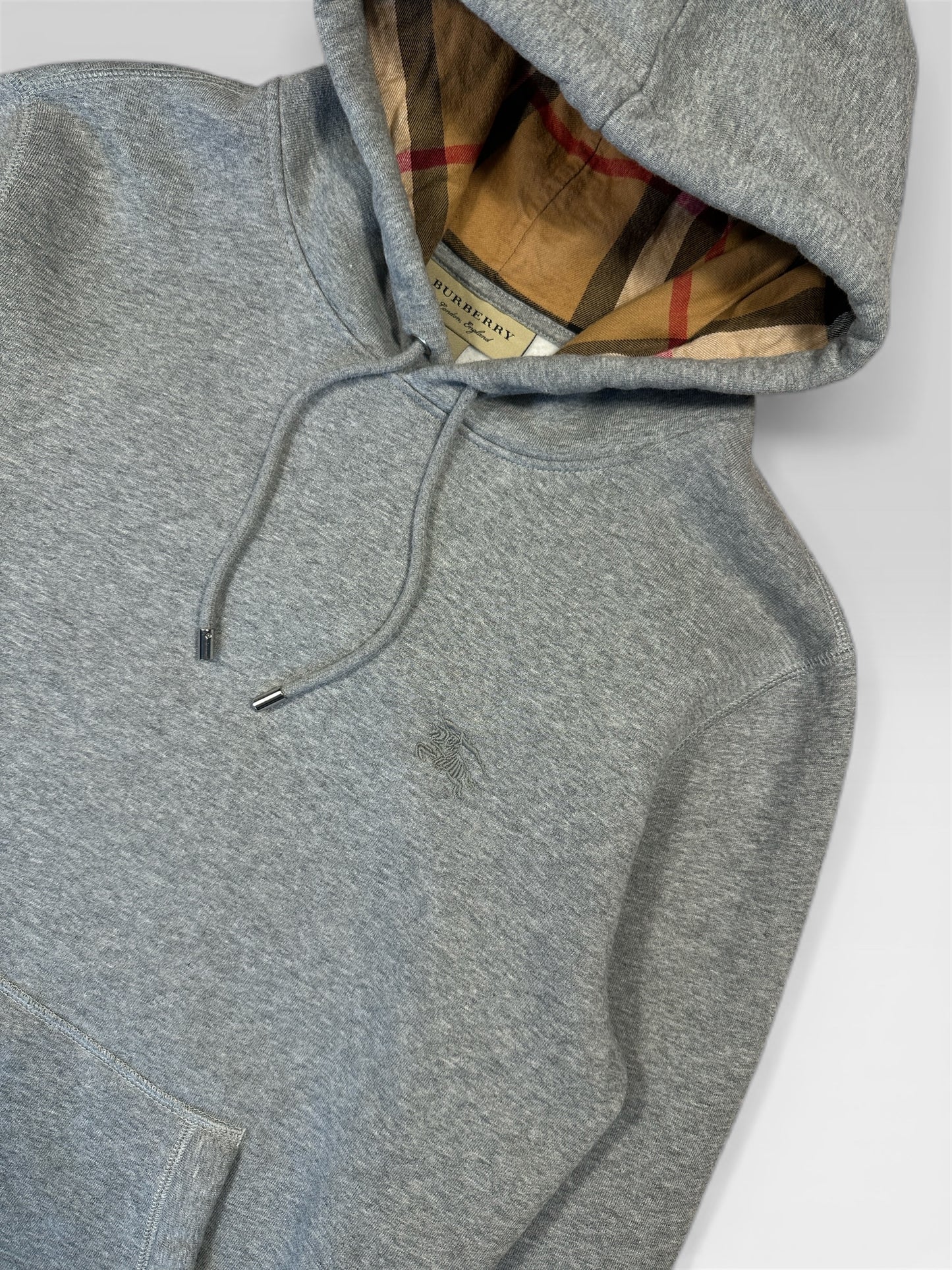 Burberry hoodie check lining detail — FashnLuxe