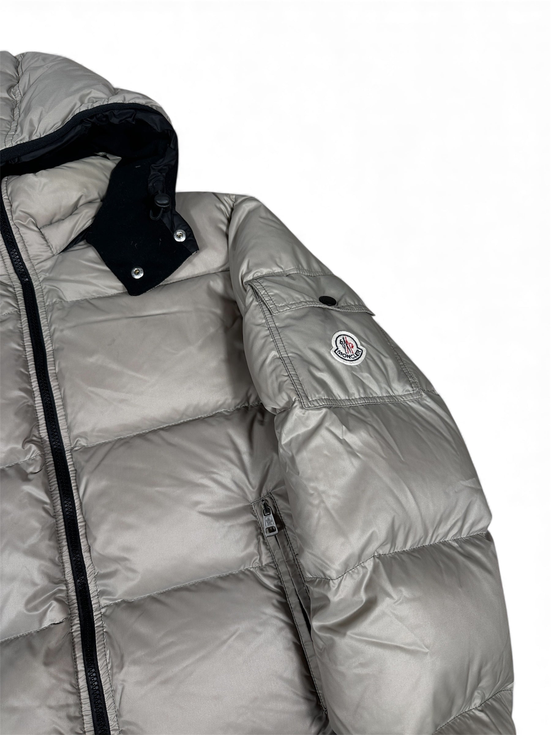 Moncler Himalaya jacket quilted pattern detail — FashnLuxe