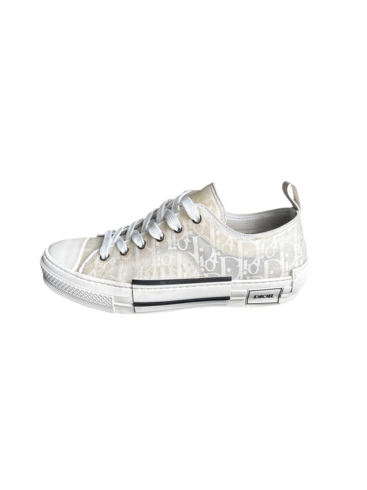 Dior B23 High sneaker Oblique canvas side view — FashnLuxe
